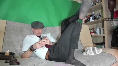 Virg Lszl online show from March 11, 6:52 pm