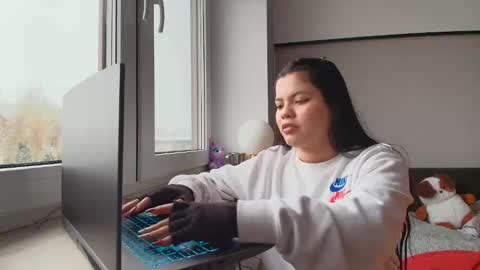 Amazing SALOME online show from November 24, 9:09 am