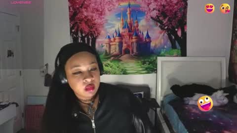 Snapshot of temptressbeauty24 chatting on December 1, 7:03 pm Gaia online show from December 1, 7:03 pm