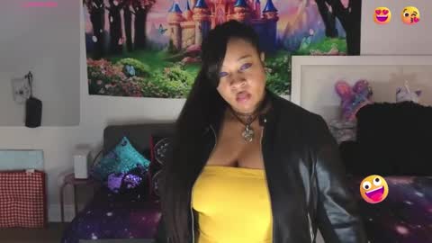 Snapshot of temptressbeauty24 chatting on December 3, 3:30 am Gaia online show from December 3, 3:30 am