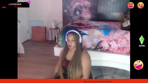 Snapshot of temptressbeauty24 chatting on February 7, 2:50 am Gaia online show from February 7, 2:50 am