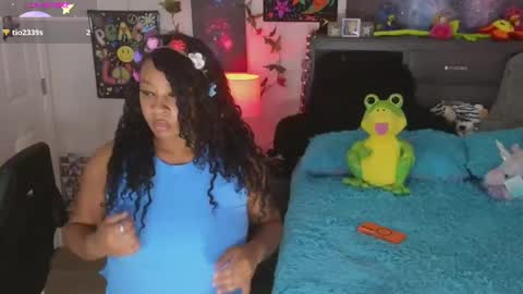 Snapshot of temptressbeauty24 chatting on October 1, 4:29 am Gaia online show from October 1, 4:29 am