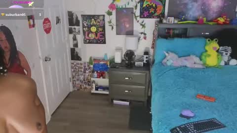 Snapshot of temptressbeauty24 chatting on October 6, 5:43 pm Gaia online show from October 6, 5:43 pm