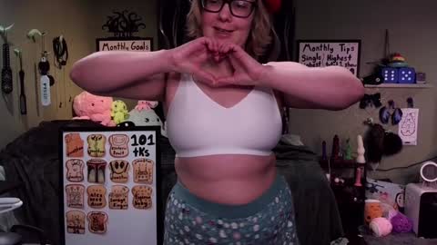 Snapshot of ten_tickle_pixie chatting on January 10, 11:29 pm Pixie and Tentacle Overlord online show from January 10, 11:29 pm