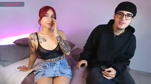 tender_dust online show from November 17, 1:11 am