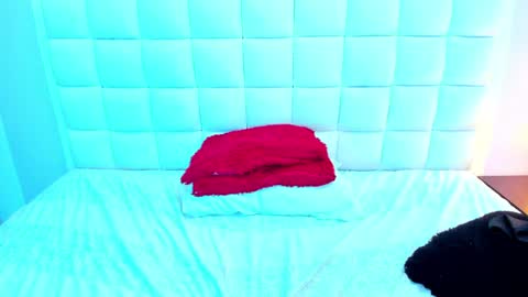 Teresa online show from February 6, 2:37 pm