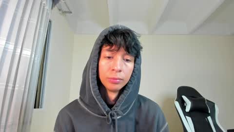 Juanfe  online show from December 16, 2:47 am