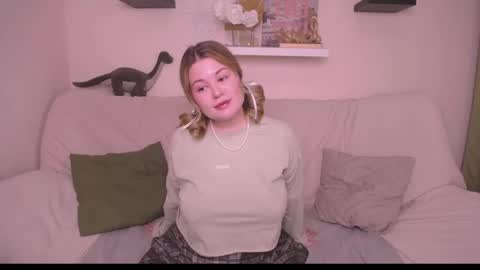 Snapshot of tesspleasure chatting on December 30, 3:25 am TESSA online show from December 30, 3:25 am