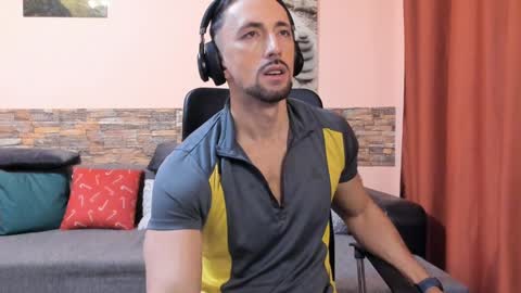 TexasHUNK online show from January 15, 9:24 am