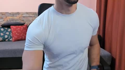 TexasHUNK online show from February 25, 9:42 am