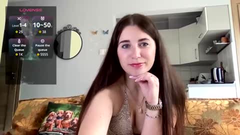 Teylor online show from September 17, 12:07 pm