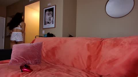 babygirlmami online show from March 8, 5:49 am