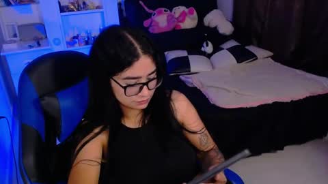 thalia  online show from September 25, 9:18 pm