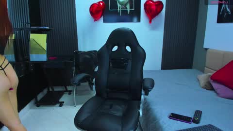 thaliana online show from February 28, 2:42 am