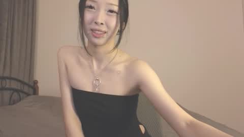 thanos_world1321002 online show from October 21, 6:30 pm