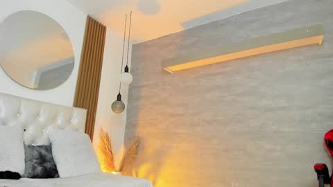 Thara Rouse online show from January 25, 12:16 pm