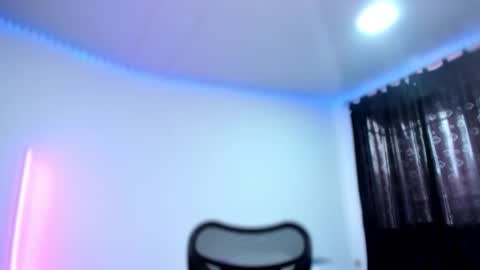 Snapshot of thass_boy chatting on September 16, 8:32 pm Thass online show from September 16, 8:32 pm