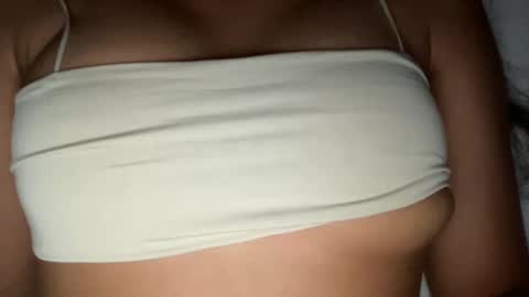 Melanie online show from October 8, 5:05 am