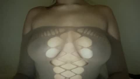 Melanie online show from November 14, 5:06 am