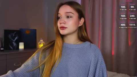 Snapshot of thatonerabbit chatting on October 10, 10:03 am Alice online show from October 10, 10:03 am