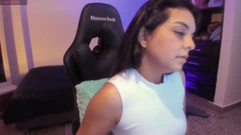 Snapshot of thays_mawakye01 chatting on January 14, 8:26 pm Paola online show from January 14, 8:26 pm