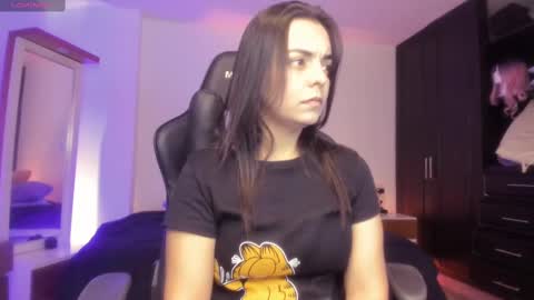 Snapshot of thays_mawakye01 chatting on March 9, 4:11 pm Paola online show from March 9, 4:11 pm