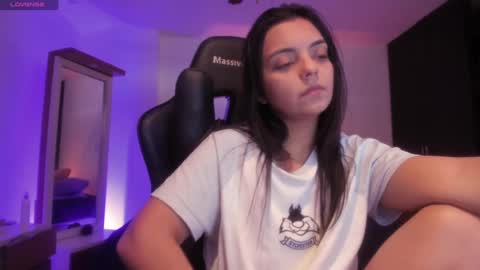 Snapshot of thays_mawakye01 chatting on March 11, 8:20 pm Paola online show from March 11, 8:20 pm