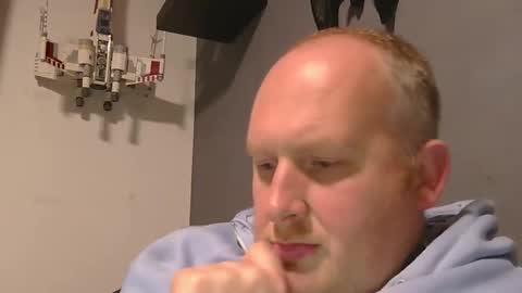 the007146368 online show from November 19, 7:03 pm