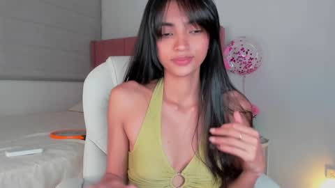 nina mirley online show from December 12, 12:59 am