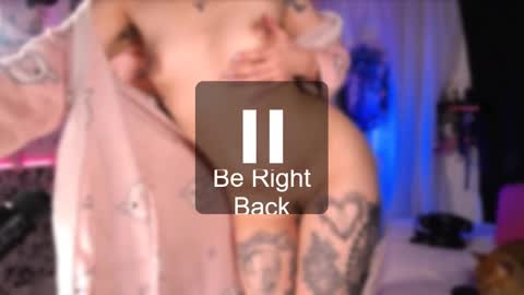 Snapshot of the_kitty_roxy chatting on September 20, 11:55 am ... ... online show from September 20, 11:55 am