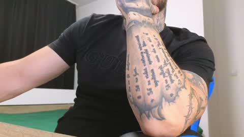 John online show from December 4, 6:44 am