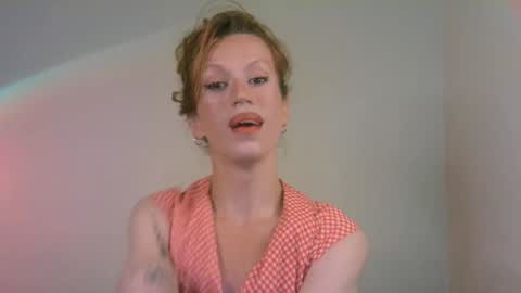 Yolanda online show from December 3, 12:38 pm