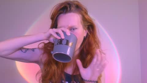 Yolanda online show from January 2, 6:23 pm