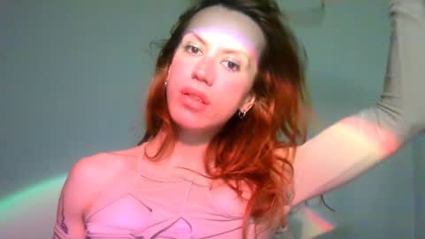 Yolanda online show from February 7, 7:38 pm