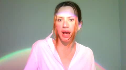 Yolanda online show from February 21, 6:37 pm