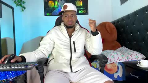 Snapshot of thegemini_prince chatting on February 23, 12:48 pm Prince online show from February 23, 12:48 pm