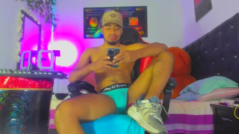 Snapshot of thegemini_prince chatting on October 1, 12:55 pm Prince online show from October 1, 12:55 pm