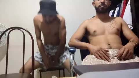 thehousedog online show from February 6, 6:51 am