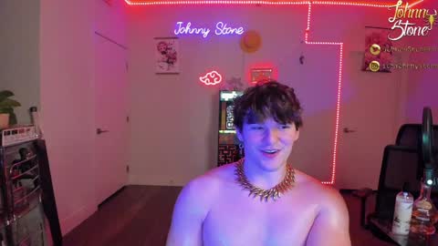 Snapshot of thejohnnystone chatting on January 17, 4:28 am Johnny Stone online show from January 17, 4:28 am