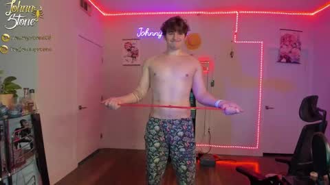 Snapshot of thejohnnystone chatting on February 23, 1:24 am Johnny Stone online show from February 23, 1:24 am