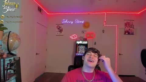 Snapshot of thejohnnystone chatting on March 5, 1:10 am Johnny Stone online show from March 5, 1:10 am