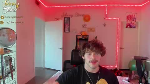 Snapshot of thejohnnystone chatting on September 25, 12:03 am Johnny Stone online show from September 25, 12:03 am