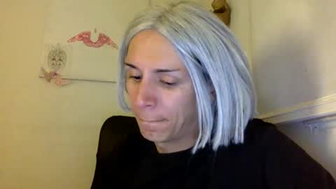 Lucy Lucy online show from December 25, 3:18 am