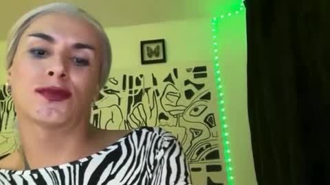 Lucy Lucy online show from September 19, 2:02 am