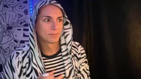 Lucy Lucy online show from October 24, 2:52 am