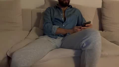 TheMonarchGoat online show from December 19, 1:28 am