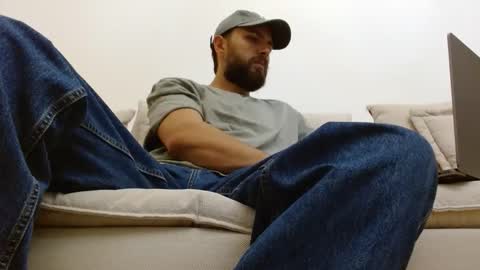 TheMonarchGoat online show from September 15, 7:25 pm