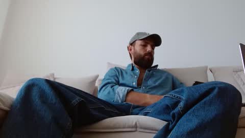 TheMonarchGoat online show from September 17, 1:35 pm