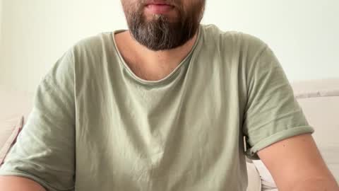 TheMonarchGoat online show from September 18, 8:27 am