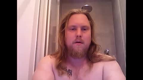 thenewdude1992 online show from October 9, 9:02 pm